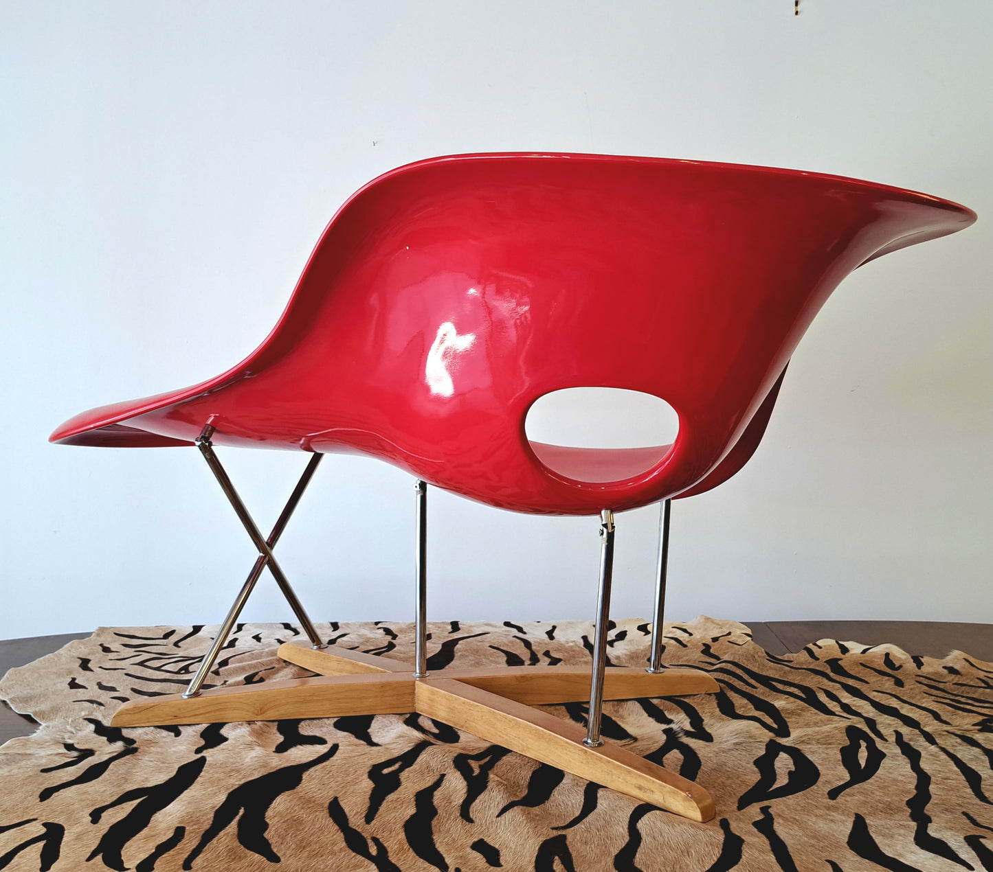 Eames La Chaise by Vitra in Red